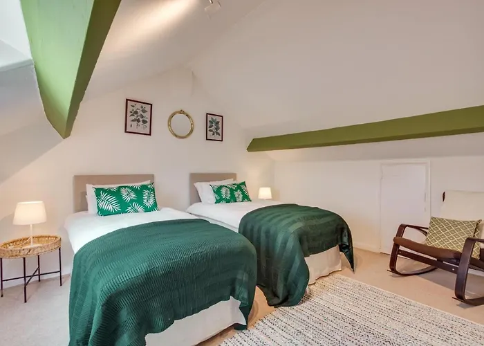 3 Bed In Oc-ds959